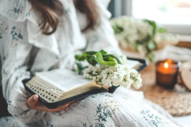 Menemukan Ruang Bernapas di Tengah Hari